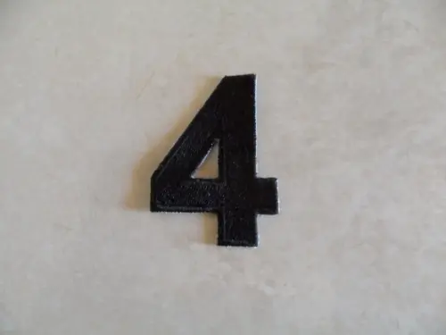 Patch Bordado Termocolante Número Quatro
