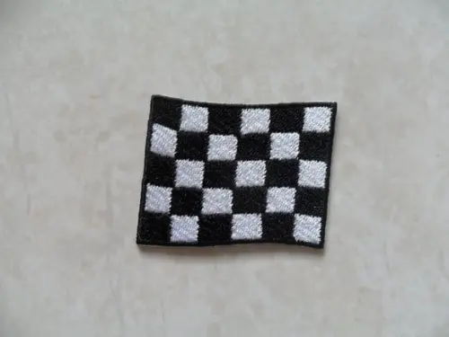 Patch Bordado Termocolante Bandeira Quadriculada