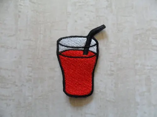 Patch Bordado Termocolante Copo de Suco