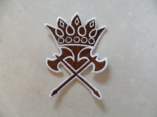 Patch Bordado Termocolante Coroa e Machado Maior