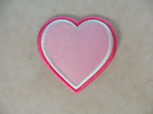 Patch Bordado Termocolante Coração Rosa/pink