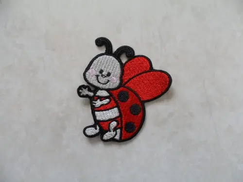 Patch Bordado Termocolante Joaninha I