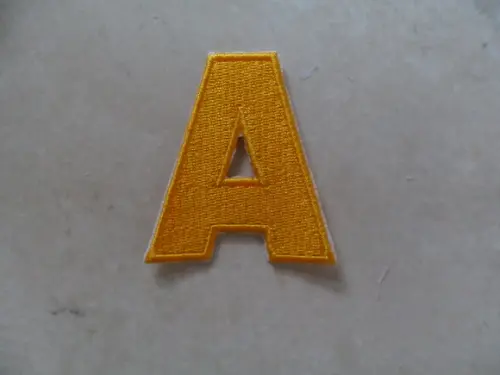 Patch Bordado Termocolante Letra a