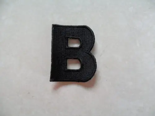 Patch Bordado Termocolante Letra B
