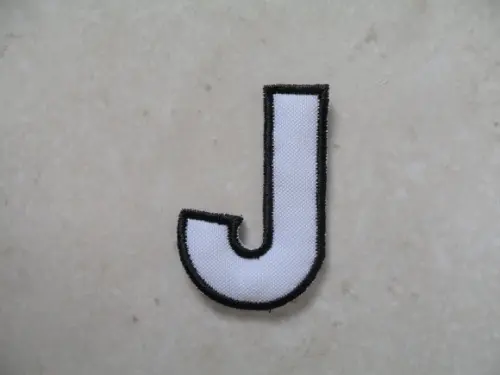 Patch Bordado Termocolante Letra J Contorno