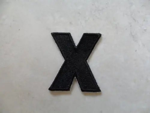 Patch Bordado Termocolante Letra x