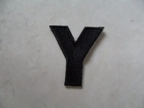 Patch Bordado Termocolante Letra Y