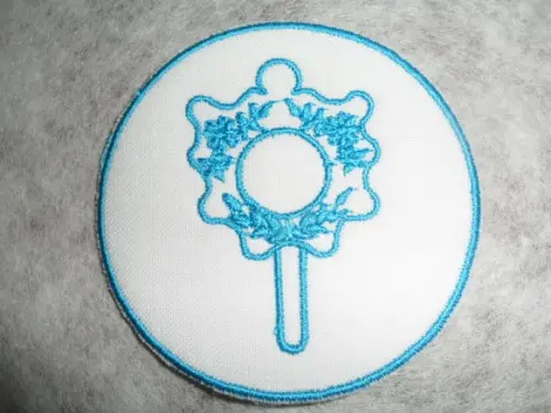 Patch Bordado Termocolante Logo Espelho