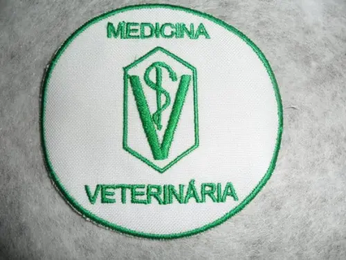 Patch Bordado Termocolante Logo Medicina Veterinária