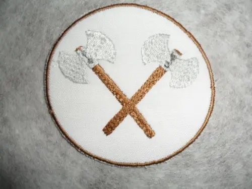 Patch Bordado Termocolante Logo Machados