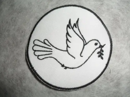 Patch Bordado Termocolante Logo Pombinha