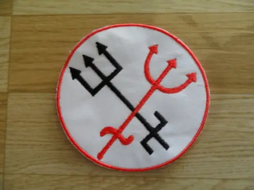 Patch Bordado Termocolante Logo Tridente II