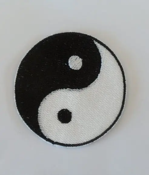Patch Bordado Termocolante Logo Yin Yang