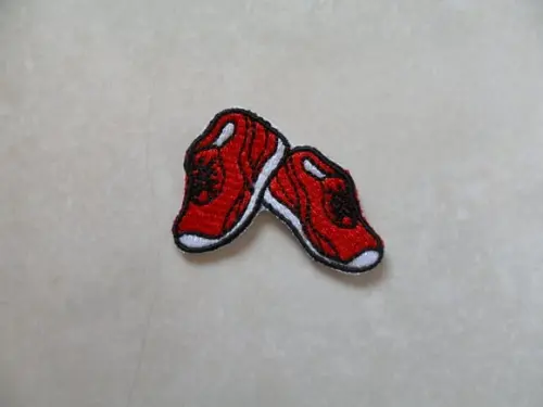 Patch Bordado Termocolante Par de Tênis