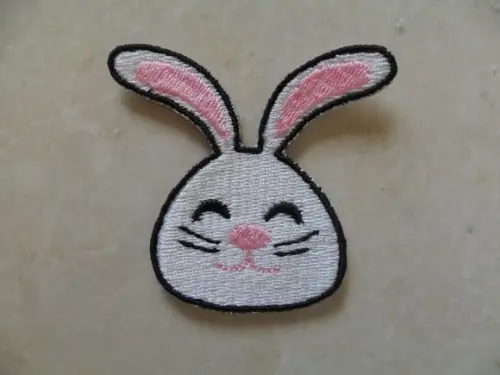 Patch Bordado Termocolante Rosto De Coelho I