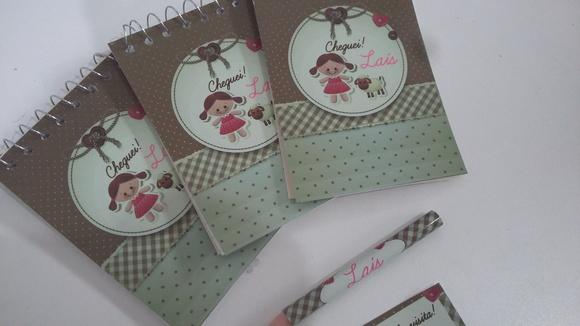 Bloquinho Personalizado com Lápis Boneca