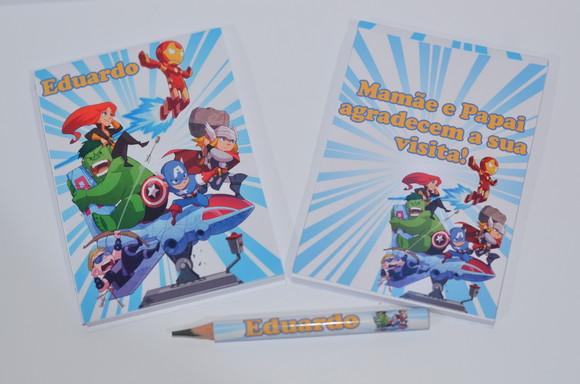 Bloquinho Personalizado com Lápis Heróis da Marvel
