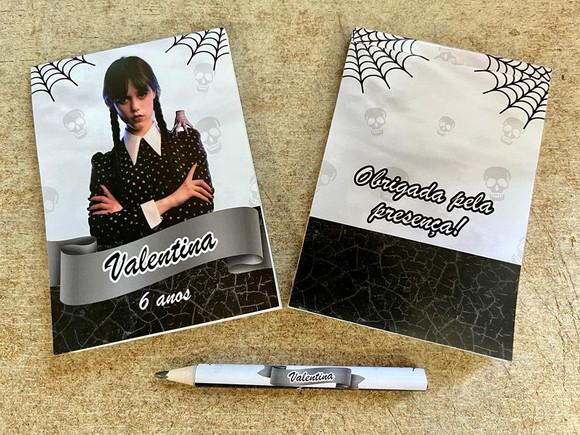 Bloquinho Personalizado com Lápis Wandinha