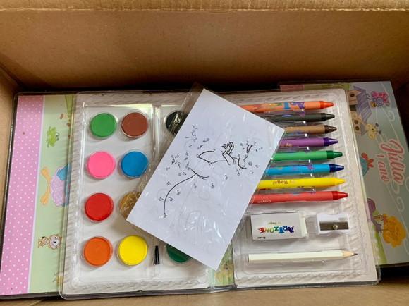 Estojo de Pintura 30 Peças Galinha Pintadinha