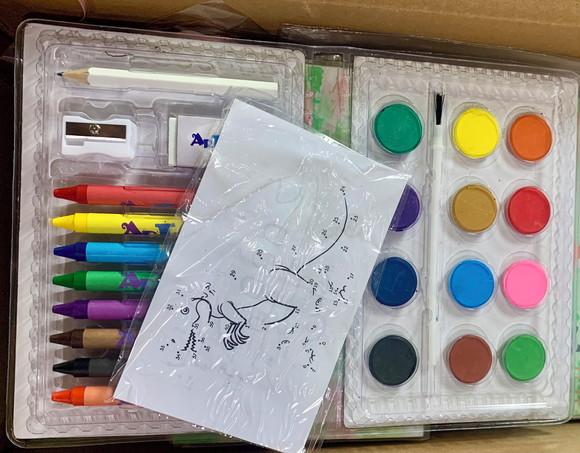 Estojo de Pintura 30 Peças Pokemon