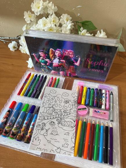 Estojo de Pintura Personalizado Luxo 50 Peças Huntrix
