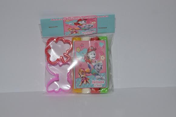 Kit Massinha e Cortadores Patrulha Canina