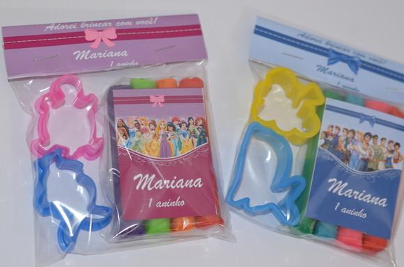 Kit Massinha e Moldes As Princesas