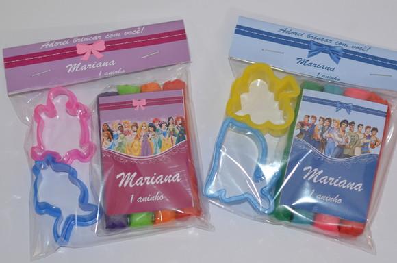 Kit Massinha e Moldes As Princesas