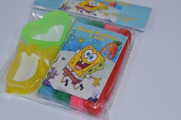 Kit Massinha e Moldes Bob Esponja