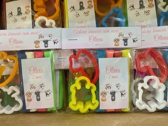 Kit Massinha e Moldes Cachorrinhos
