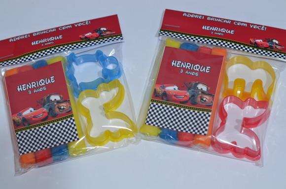 Kit Massinha e Moldes Carros Disney
