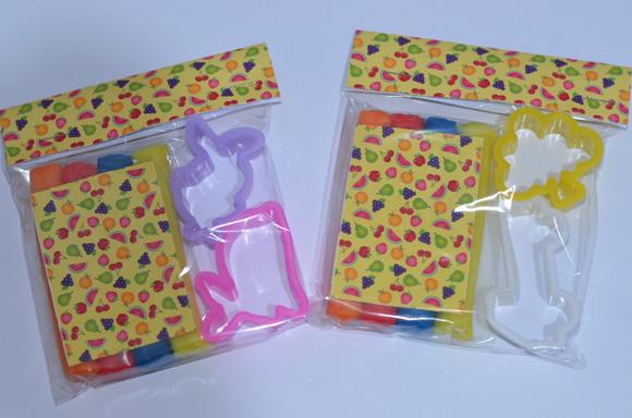 Kit Massinha e Moldes Frutas