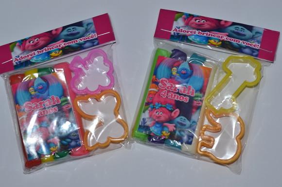 Kit Massinha e Moldes Trolls