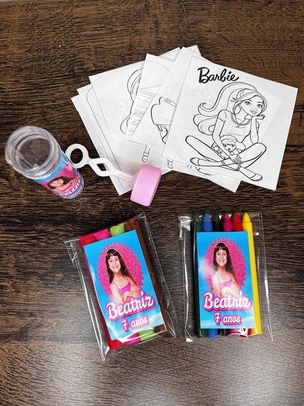 Kit Massinha, Giz de Cera e Bolha de Sabão Barbie