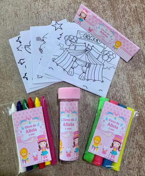 Kit Massinha, Giz de Cera e Bolinha de Sabão Circo Rosa