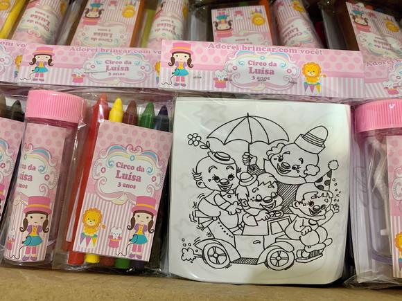 Kit Massinha, Giz de Cera e Bolinha de Sabão Circo Rosa