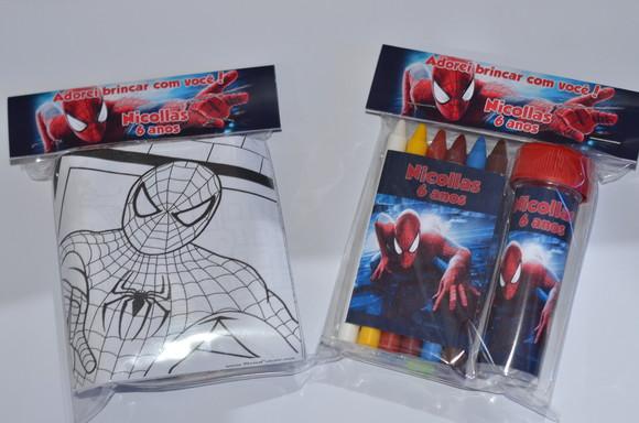 Kit Massinha, Giz de Cera e Bolinha de Sabão Homem Aranha