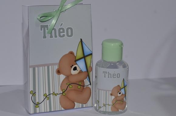 Lembrancinha Álcool Gel com Sacolinha