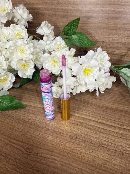 Lip Gloss com Card Personalizado Guerreiras K-pop