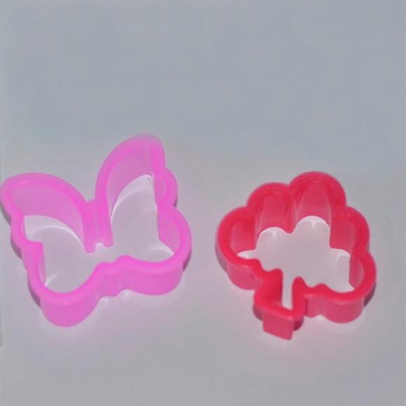 MOLDES PARA MASSINHA COM 2 MOLDES