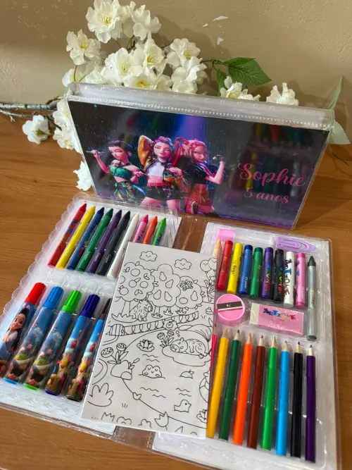 Estojo de Pintura Luxo 50 Peças Guerreiras do Kpop