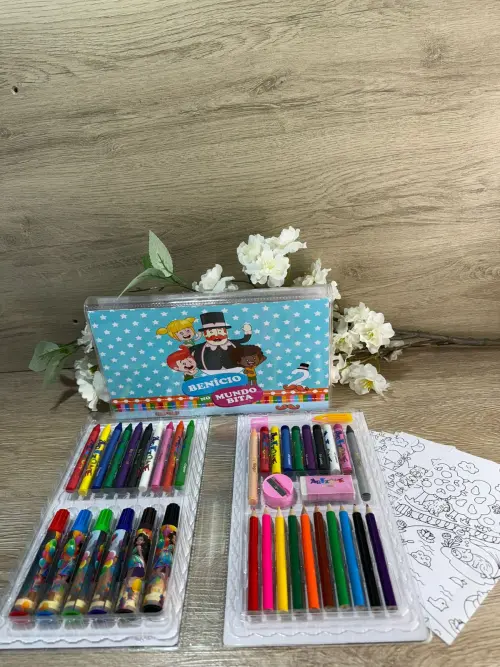Estojo de Pintura Personalizado Luxo 50 Peças Mundo Bita