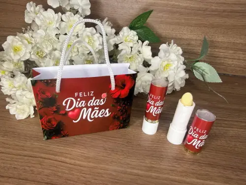 Batom Personalizado Dia das Mães com Mini Sacola