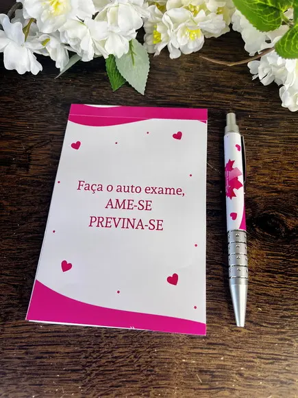 Bloquinho com Caneta Personalizado 14x10 Outubro Rosa