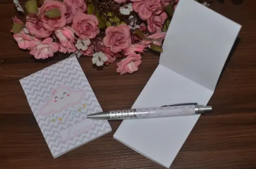 Bloquinho Personalizado com Caneta Chuva de Amor