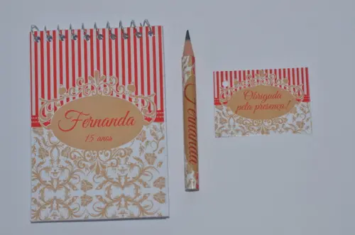 Bloquinho Personalizado com Lápis 15 Anos