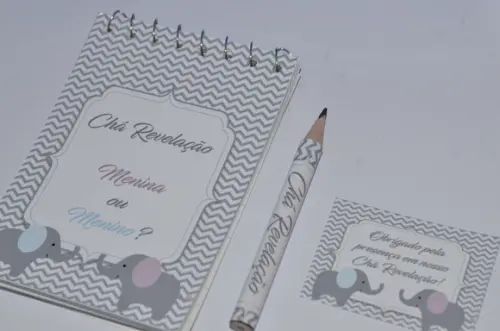 Bloquinho Personalizado com Lápis Chá Revelação