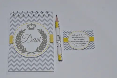 Bloquinho Personalizado com Lápis Coroa Principe