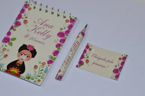 Bloquinho Personalizado com Lápis Frida