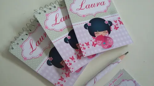 Bloquinho Personalizado com Lápis Kokeshi
